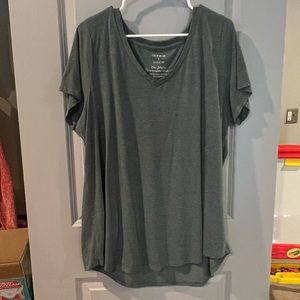 Torrid classic fit tee